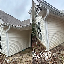 Boosting-Property-Value-in-Titus-Alabama-Full-House-Wash-Window-Cleaning-with-our-Special-Realtor-Pay-at-Close-Program 5