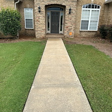 Pre-Listing-Pressure-Washing-in-Montgomery-Alabama-Driveway-Walkway-and-Patio-Cleaning-for-Deer-Creek-Home 0